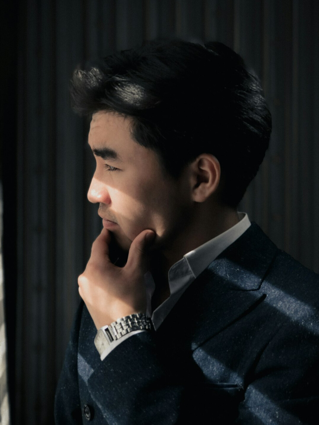 Portrait of a man in a suit jacket